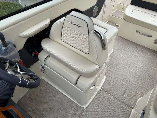 Slide: The Image of Chris-Craft Sportster 28 2026 - 24