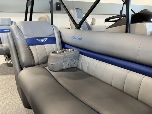 Slide: The Image of Bennington 24LX SPS Sport Arch Tri-Toon Pontoon 2023 - 23