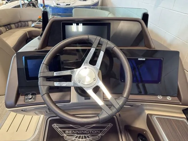 Slide: The Image of Bennington 23 RSR SPS Tritoon Pontoon 2025 - 22