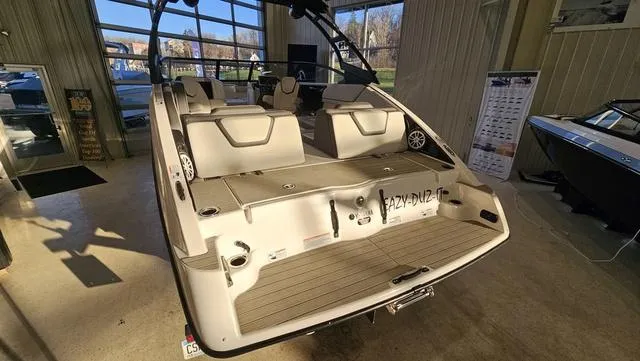 Slide: The Image of Yamaha AR250 2023 - 3