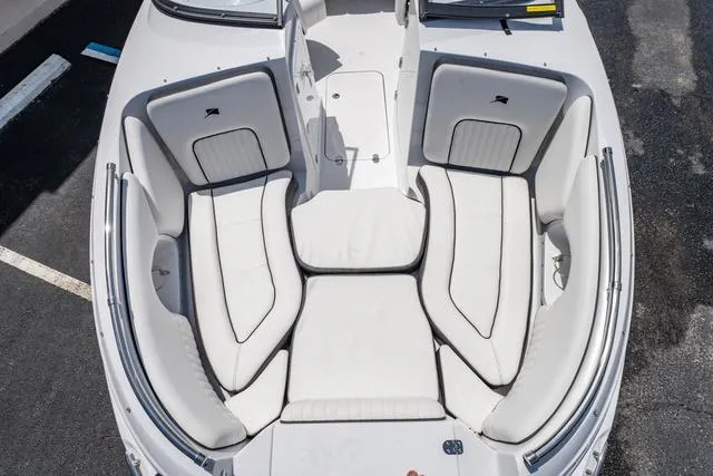 Slide: The Image of Stingray 211 DC 2025 - 14