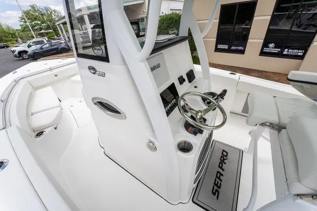Slide: The Image of Sea Pro 242 Center Console 2025 - 11