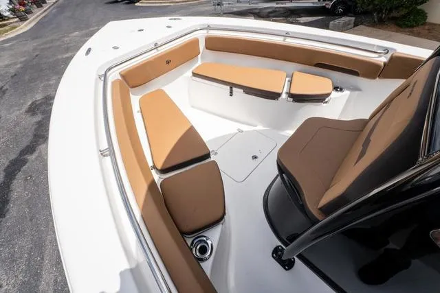 Slide: The Image of Sea Pro 222 Center Console 2025 - 19