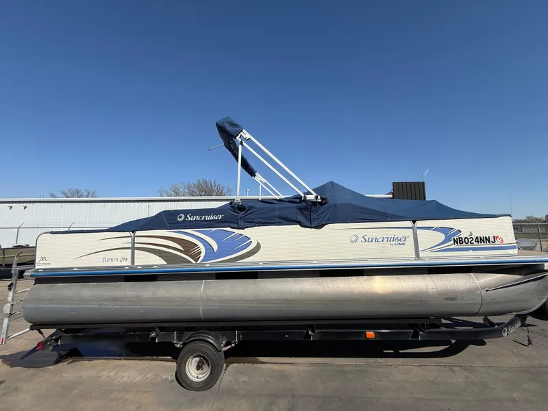 Slide: The Image of Suncruiser Bimini 214 2006 - 2