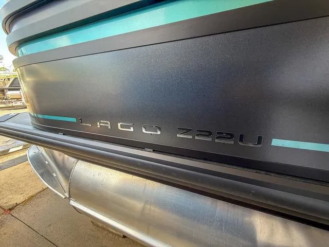 Slide: The Image of Viaggio By Misty Harbor Z22U Tri-Toon (27" Tubes) 2025 - 5