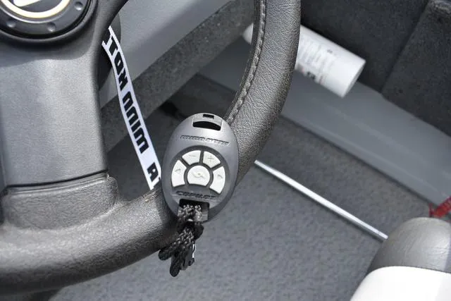 Slide: The Image of Smoker Craft Resorter 151 2015 - 19