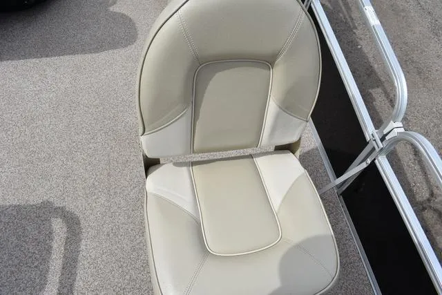 Slide: The Image of Misty Harbor 203CF 2016 - 17