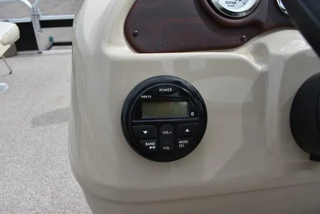 Slide: The Image of Misty Harbor 203CF 2016 - 22