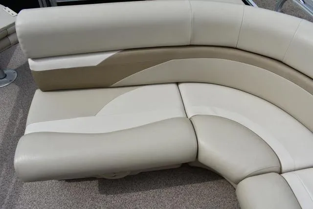 Slide: The Image of Misty Harbor 203CF 2016 - 26