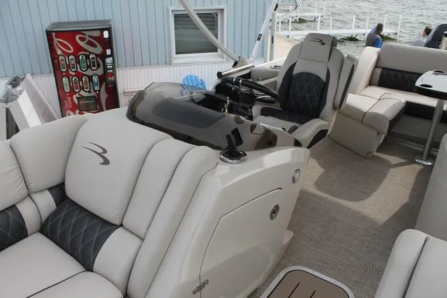 Slide: The Image of Bennington 23QCL 2018 - 12