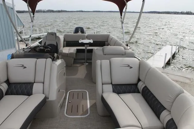 Slide: The Image of Bennington 23QCL 2018 - 17