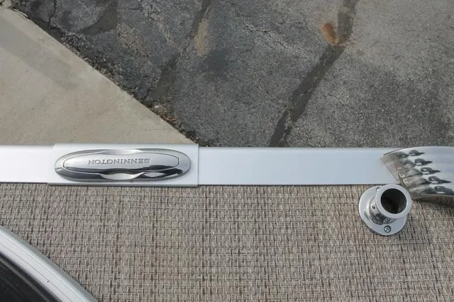 Slide: The Image of Bennington 23QCL 2018 - 19