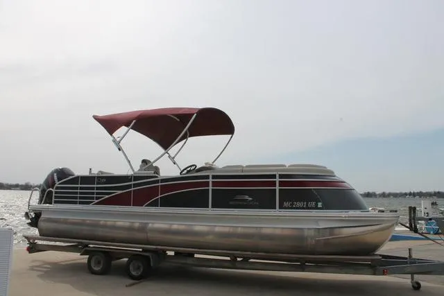 Slide: The Image of Bennington 23QCL 2018 - 3