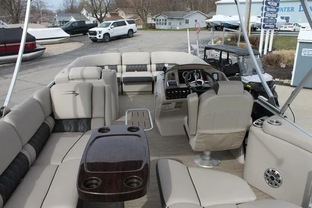 Slide: The Image of Bennington 23QCL 2018 - 7