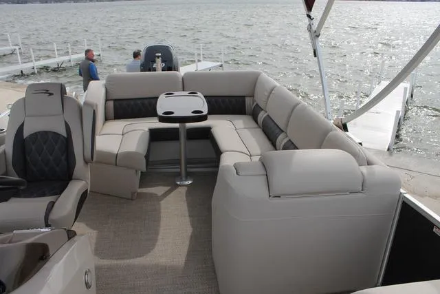 Slide: The Image of Bennington 23QCL 2018 - 9