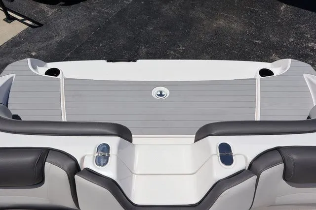 Slide: The Image of Yamaha AR190 2025 - 21