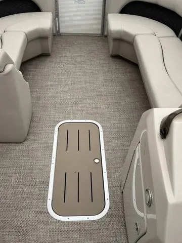 Slide: The Image of Bennington 23 SSBXP 2019 - 9