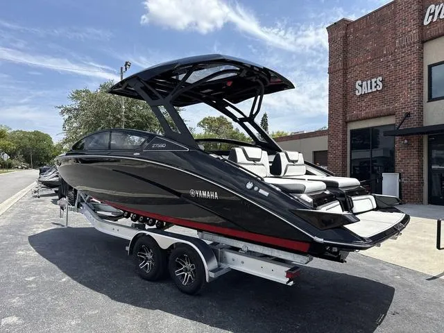 Slide: The Image of Yamaha 275SD 2025 - 5