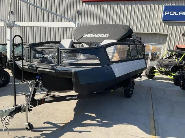 The Image of Sea-Doo Switch Sport 21 2024 - 1