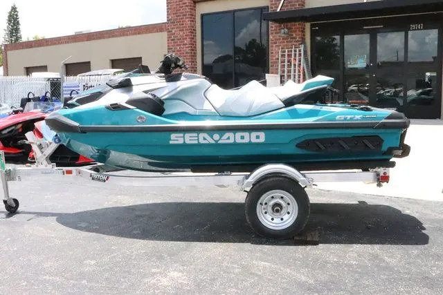 Slide: The Image of Sea-Doo GTX™ Limited 325 Teal Metallic 2025 - 3