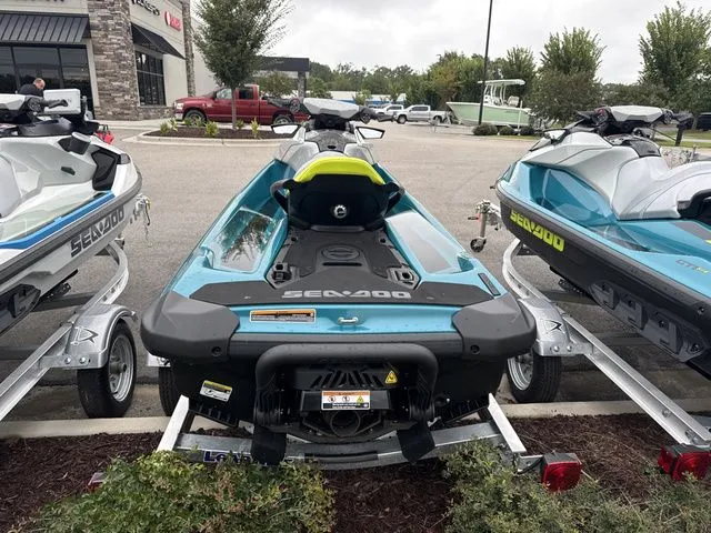 Slide: The Image of Sea-Doo GTI 2025 - 5