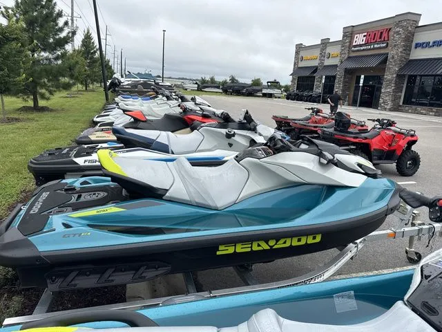 Slide: The Image of Sea-Doo GTI 2025 - 7