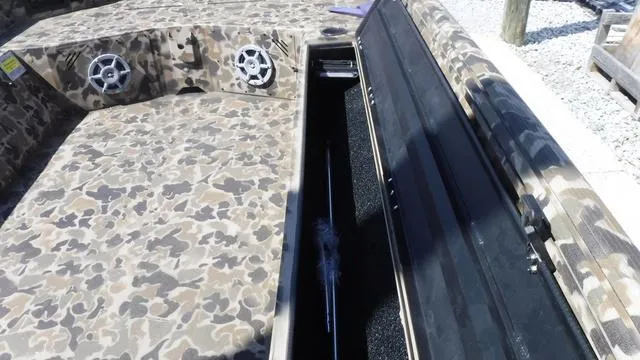 Slide: The Image of Excel River Warrior 1751 2025 - 9