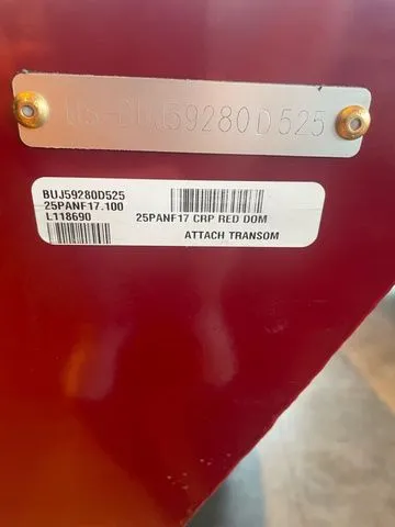 Slide: The Image of Tracker Panfish 17 2025 - 16