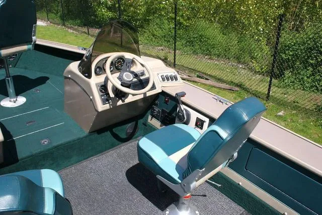 Slide: The Image of Lund 1890 Pro V DLX SE 1996 - 6