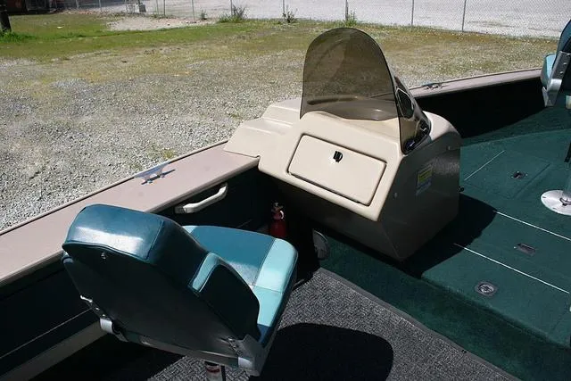 Slide: The Image of Lund 1890 Pro V DLX SE 1996 - 7