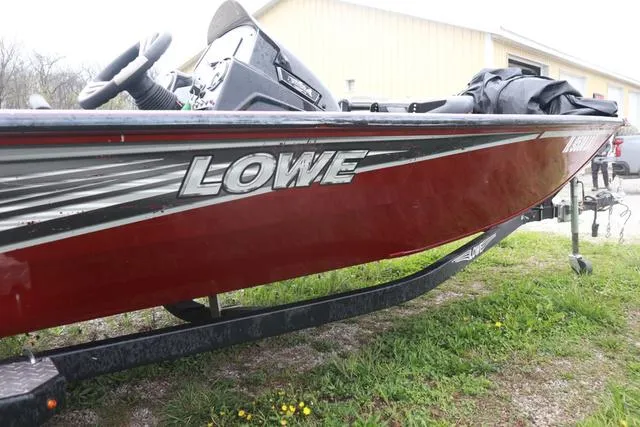 Slide: The Image of Lowe Stinger 175C 2020 - 6