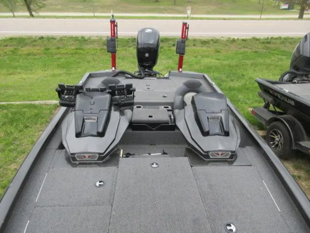 Slide: The Image of 2020 Vexus AVX1980 boat with Mercury 150 Pro XS engine and Garmin electronics. - 11