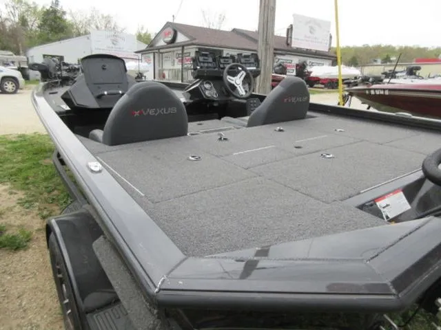 Slide: The Image of 2020 Vexus AVX1980 boat with Mercury 150 Pro XS, Talons, and Garmin electronics. - 25