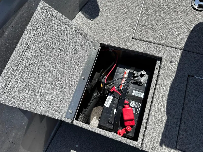Slide: The Image of Battery compartment of 2017 Crestliner 1600 Vision boat, showing wiring and connections. - 30