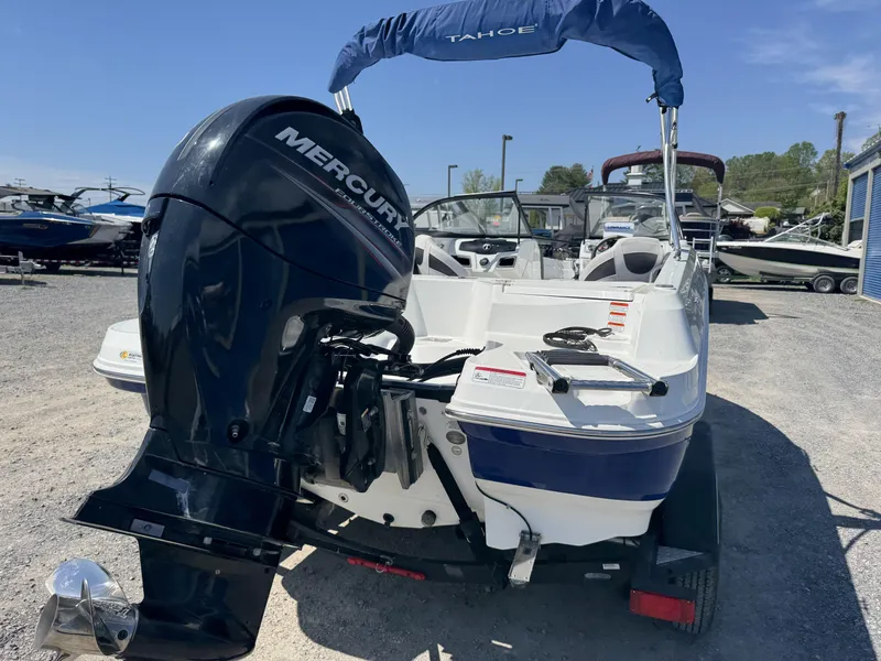 Slide: The Image of Tahoe 550 TF 2019 - 5