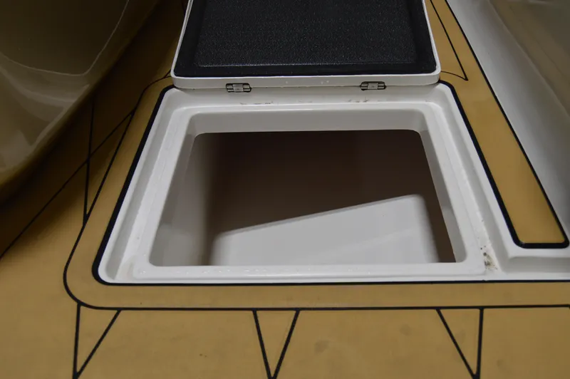 Slide: The Image of Statement 380 Open 2017 - 116