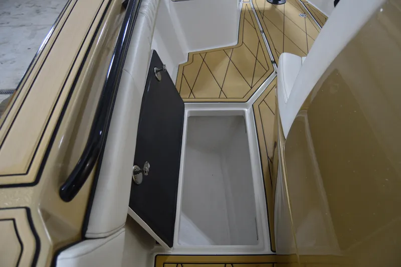 Slide: The Image of Statement 380 Open 2017 - 57