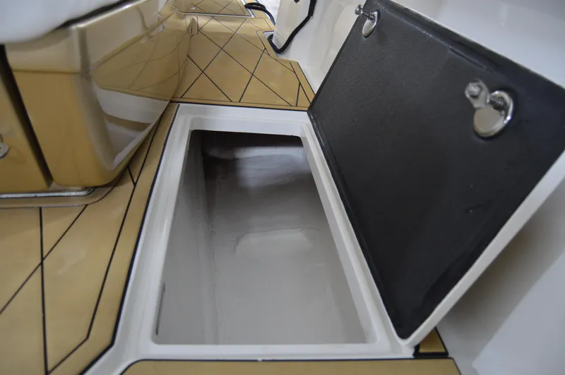 Slide: The Image of Statement 380 Open 2017 - 58