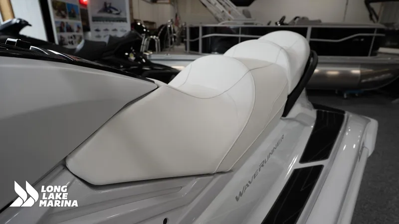 Slide: The Image of Yamaha FX Cruiser SVHO w/ Audio 2025 - 13