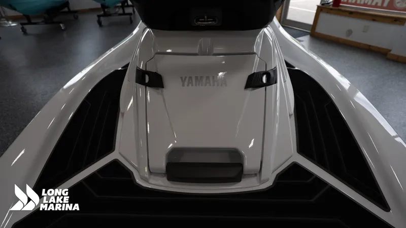 Slide: The Image of Yamaha FX Cruiser SVHO w/ Audio 2025 - 9