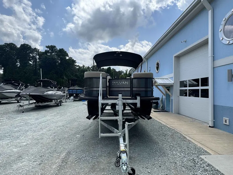 Slide: The Image of Sylvan L3 DLZ Bar 2025 - 2