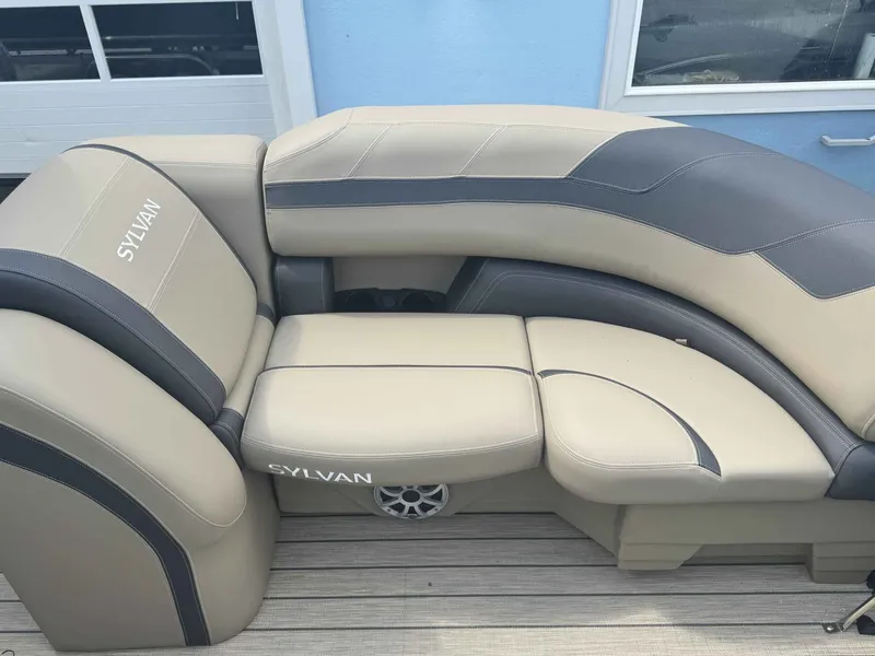 Slide: The Image of Sylvan L3 DLZ Bar 2025 - 5