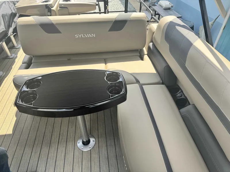 Slide: The Image of Sylvan L3 DLZ Bar 2025 - 8