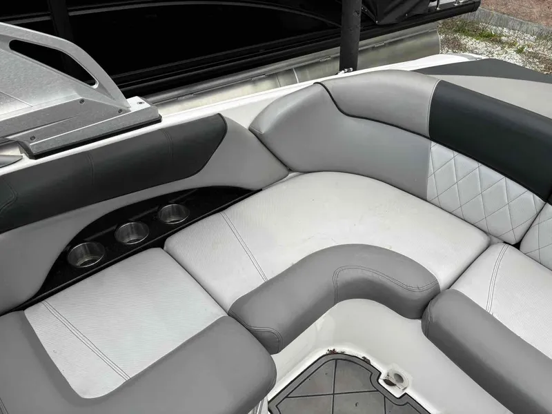 Slide: The Image of MasterCraft X-35 2013 - 6