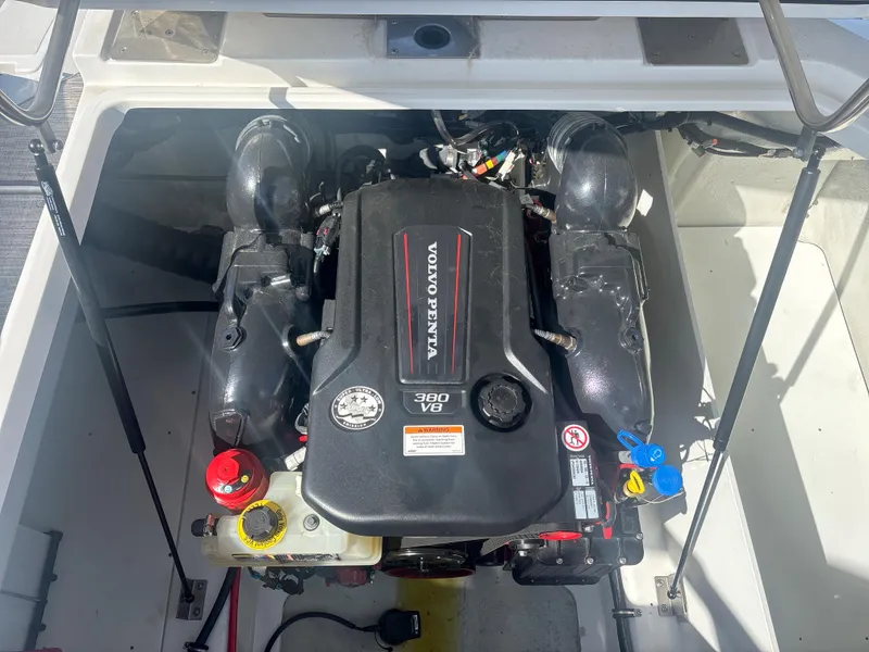 Slide: The Image of Cobalt R6 2021 - 19