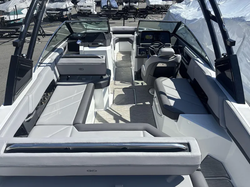 Slide: The Image of Cobalt R6 2021 - 6