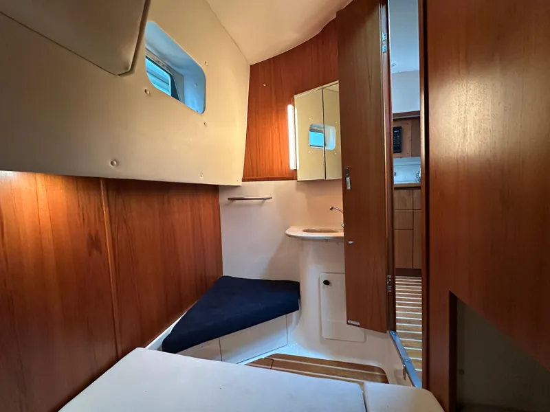 Slide: The Image of Aft Cabin w/ head & sink - 18