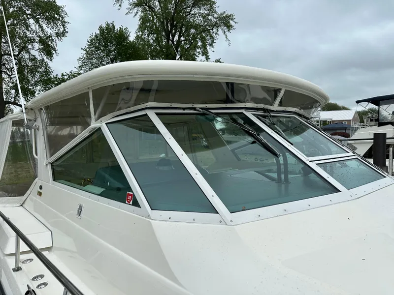 Slide: The Image of Painted Windshield frame - Nice Condition - 37