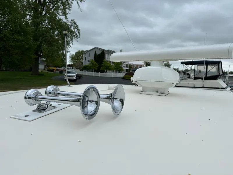 Slide: The Image of Air Horns w/ Compressor - 39