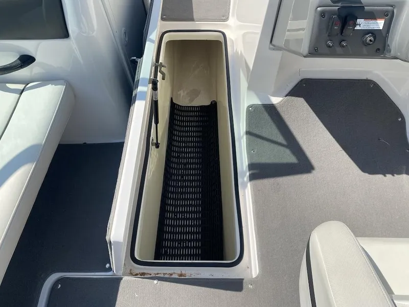 Slide: The Image of Yamaha AR190 2016 - 19